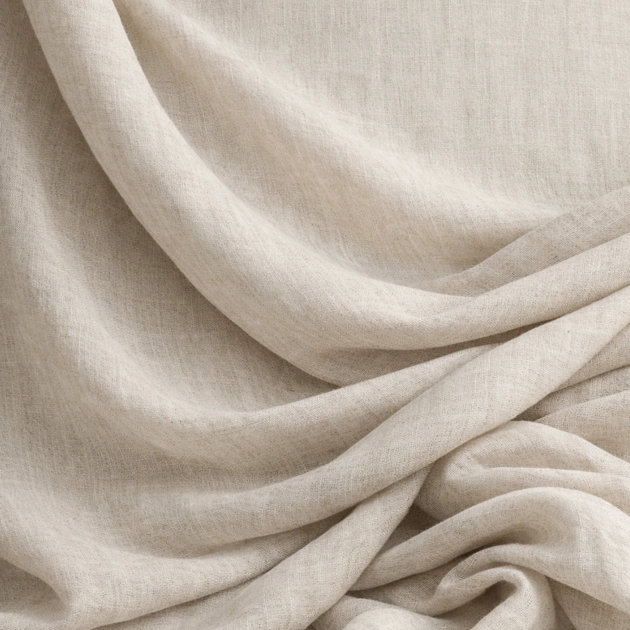 Linen Fold – Gentle Drapery in Minimalist Form